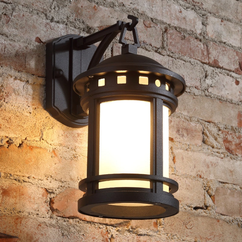 Retro Black Outdoor Glass Wall Light / Black